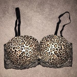 Victoria's Secret Fabulous Pushup Bra
